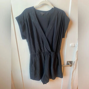 Babaton Black Surplice Short Sleeve Romper